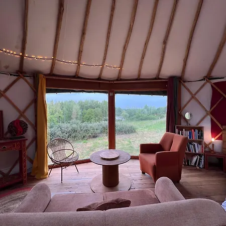 Yourte Nature & Calme Proche Futuroscope Tente de luxe