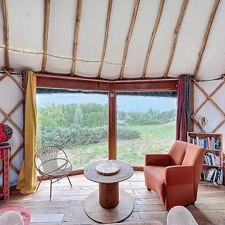 Tente de luxe Yourte Nature & Calme Proche Futuroscope Archigny