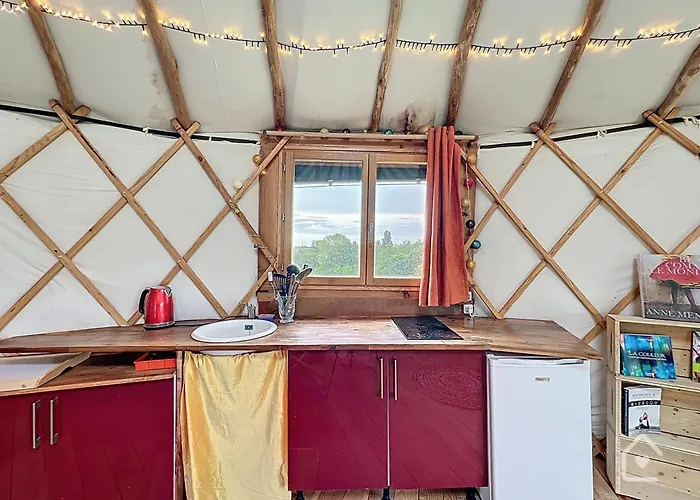 Campo de lujo Yourte Nature & Calme Proche Futuroscope Archigny