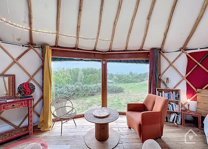 Campo de lujo Yourte Nature & Calme Proche Futuroscope Archigny